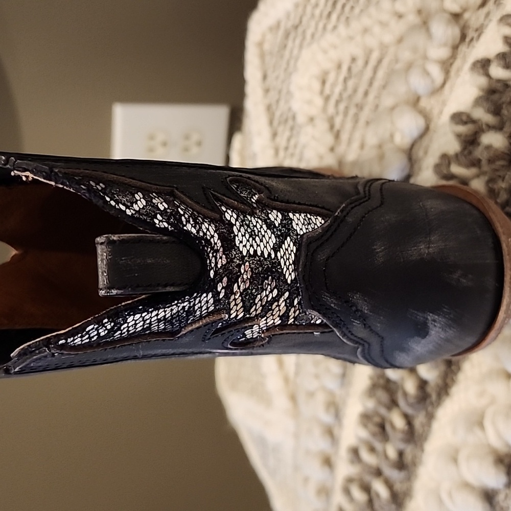 Dan POST Women's Shay Black and Silver Western Boots - Picture 3 of 7